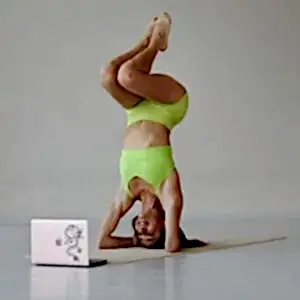 Alternative view of YogaKioo Online Şube 6 Aylık Üyelik